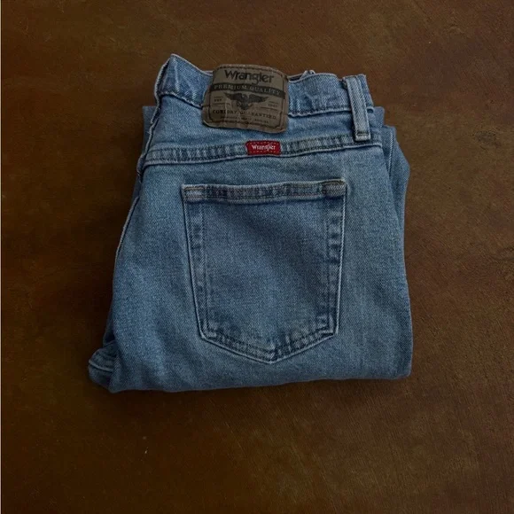 Wrangler Light Blue Denim Jeans - Picture 2 of 8